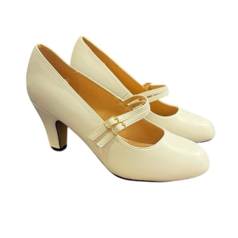 Journee Collection Women's Windy, White 7.5WD, NEW!!!!